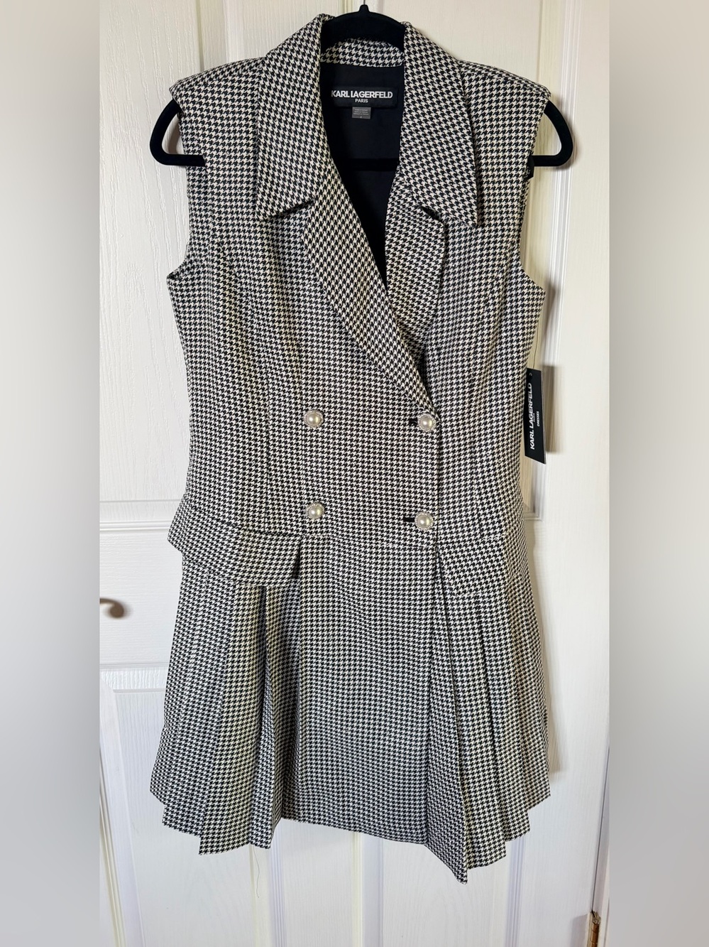 Karl Lagerfeld Black & White Houndstooth Sleeveless Double-Breasted Dress